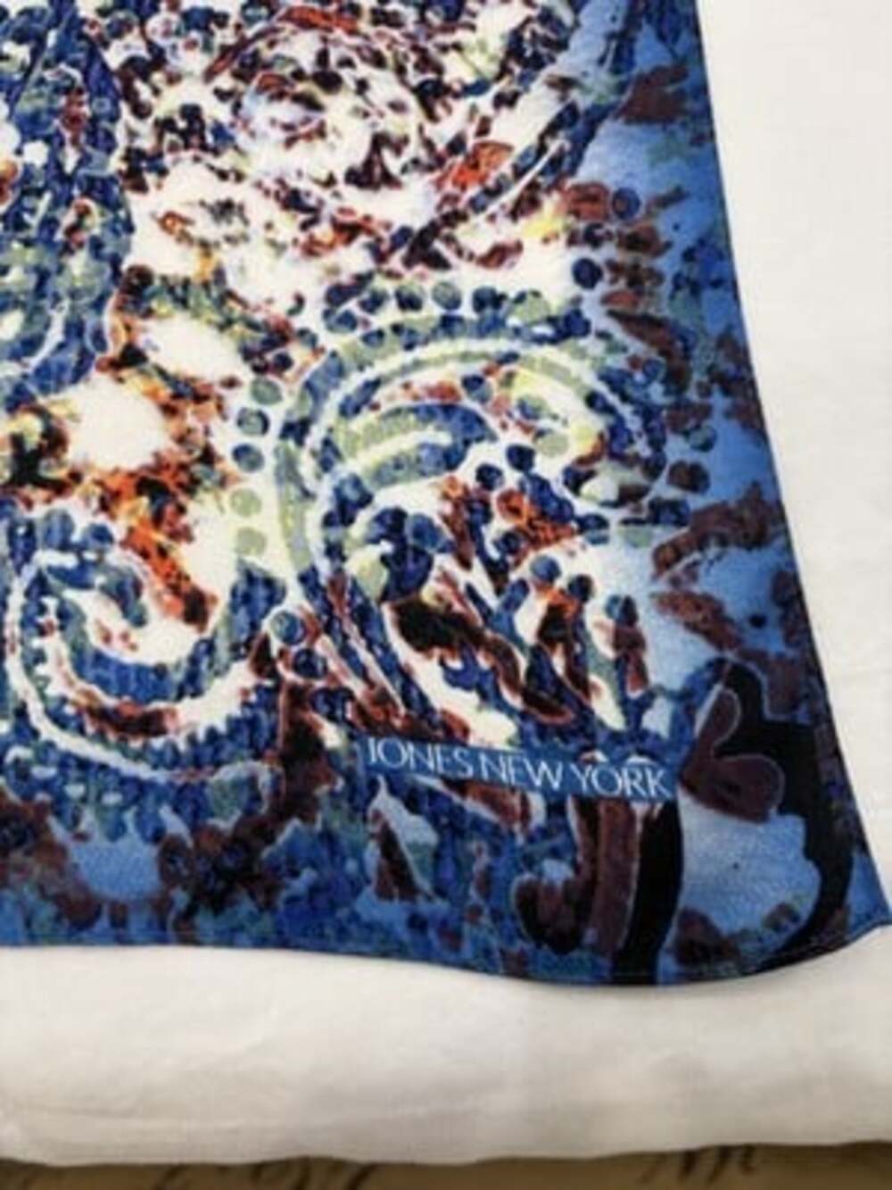 Jones Of New York Vintage Oblong Paisley printed scarf - Picture 6 of 7